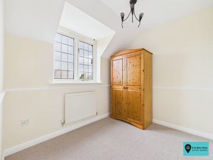 Bedroom- click for photo gallery